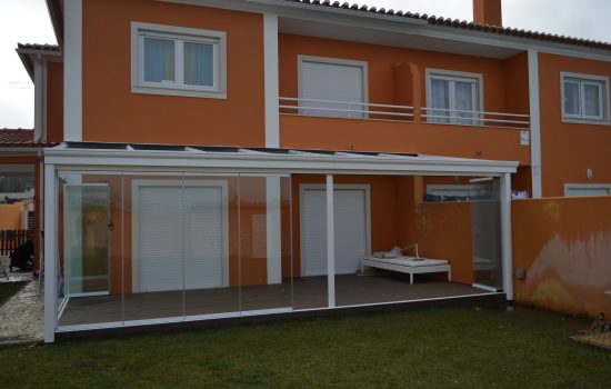 coberturas-fixas-com-cortina-de-vidro-5-min