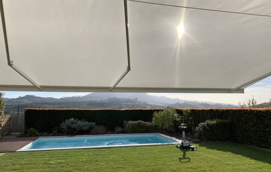 toldo-cofre-aberto-jardim-min