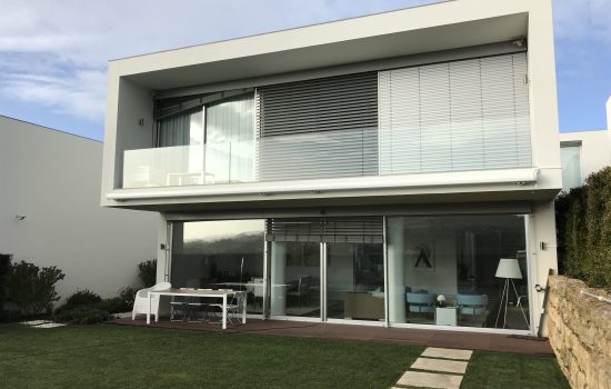 toldo-cofre-fechado-moradia-min